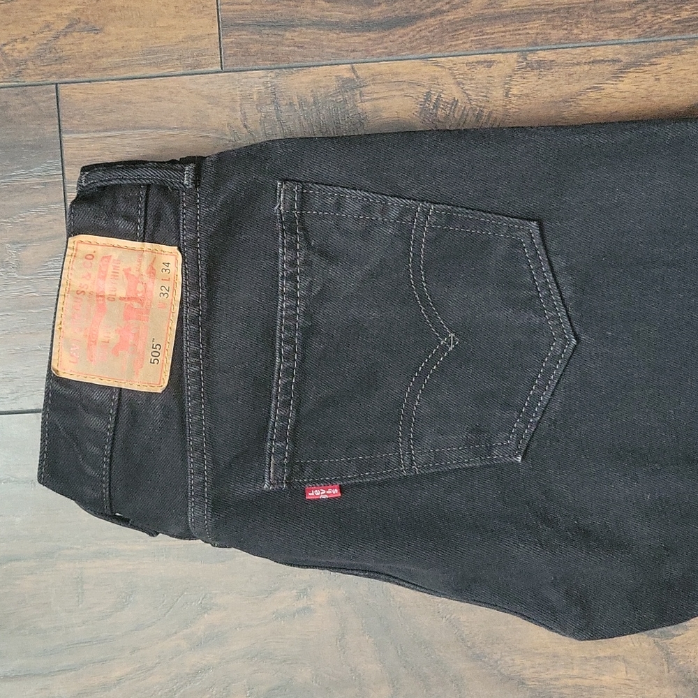 Levi's 505 32x34